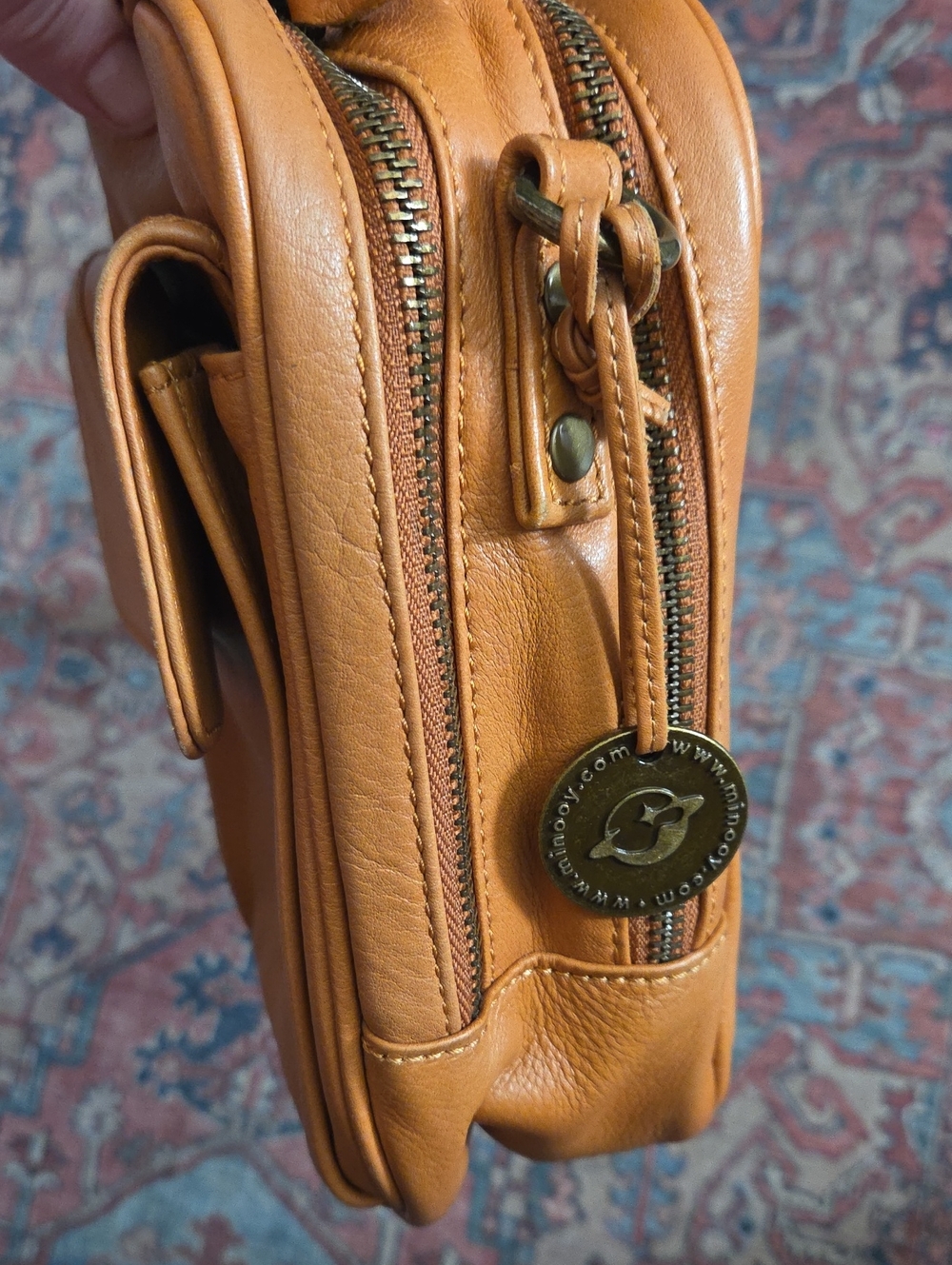 Minooy Thea Crossbody Bag - Picture 5 of 12